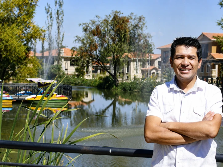 Javier Quiroz en un momento natural y cercano